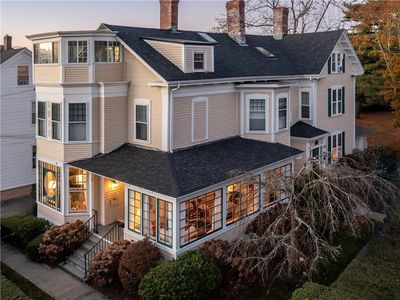 42 Kay St APT 1, Newport, RI, 02840