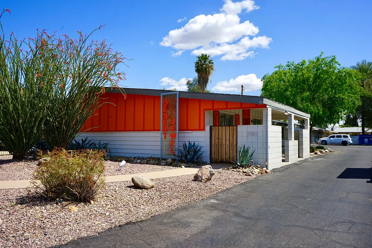 Building Photo - 2947 N 39th St