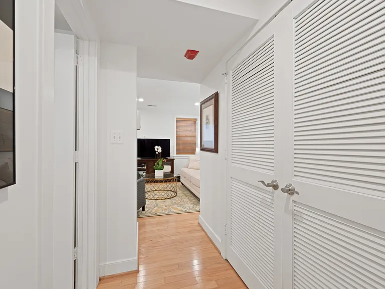 424 E Capitol St NE #3 — Photo 14