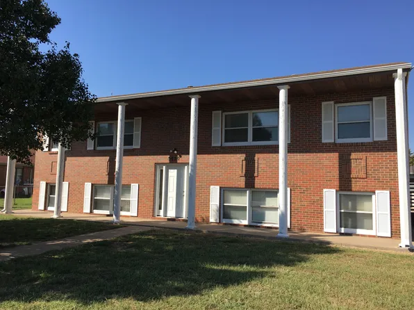 5840 Cherry Pl APT D, Great Bend, KS 67530