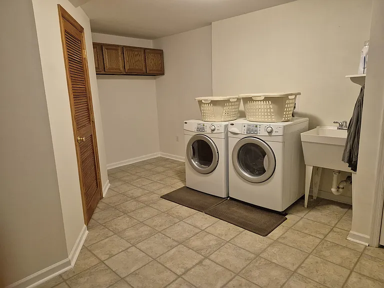 4 Fieldstone Ct — Photo 10