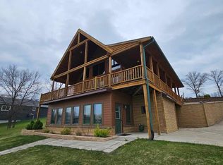 10629 Wildflower Dr, Unionville, MO 63565