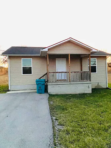 65 Short Rd Photo 1