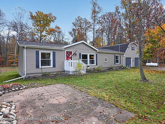 4th image of 13303 S Brennan Rd
