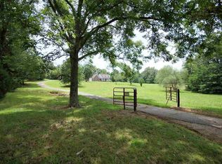 1300 Braden Rd, Mason, TN 38049