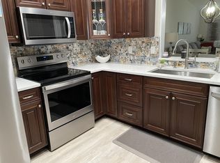 6328 Kings Gate Cir, Delray Beach, FL 33484
