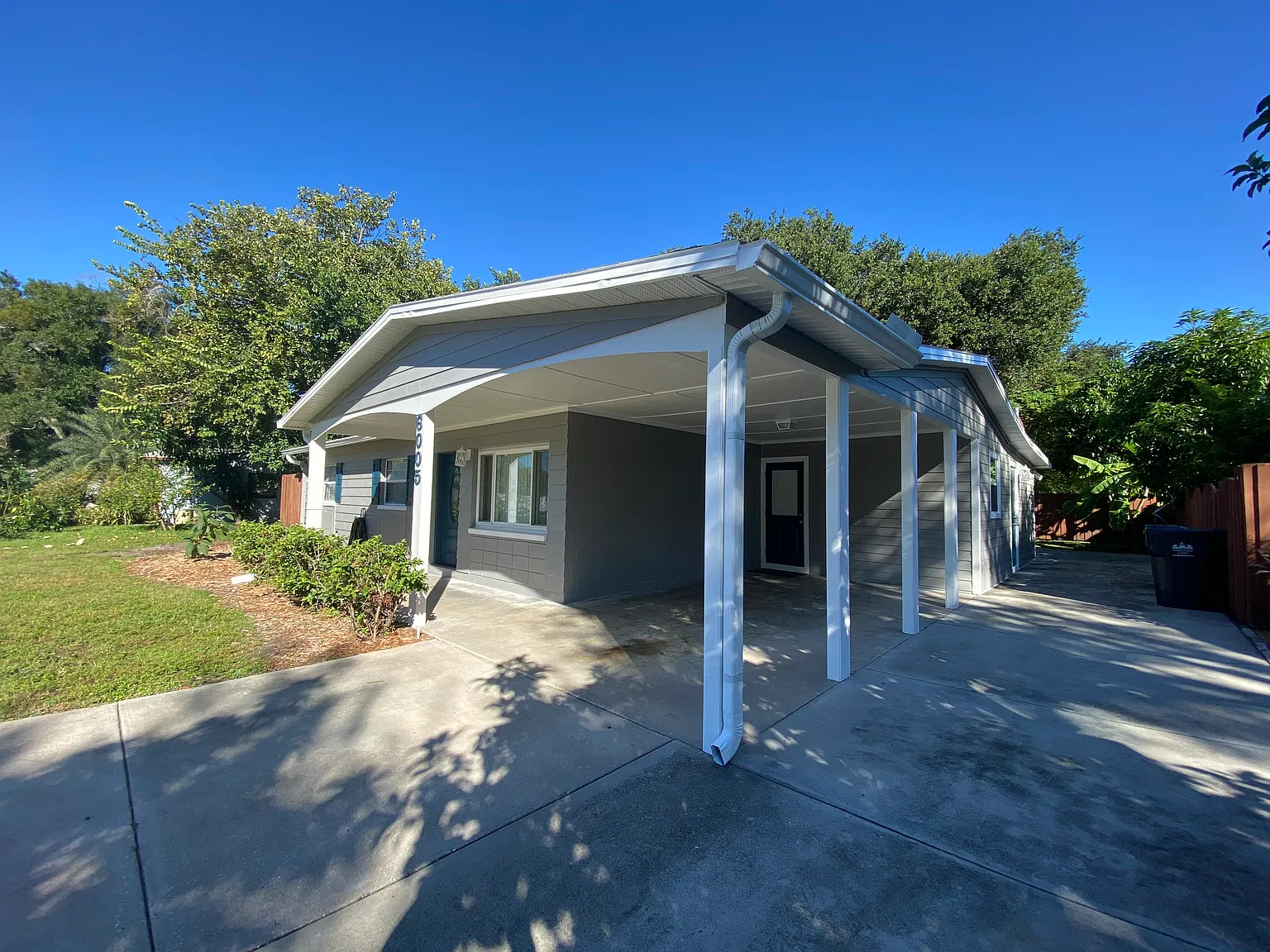 4 bed, 1362 sqft, $2,700 — Photo 4