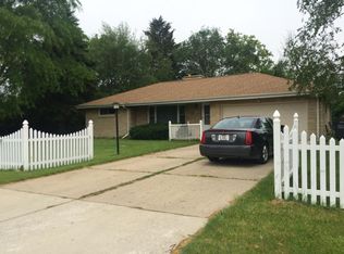 2730 W Abbott Ave, Milwaukee, WI 53221
