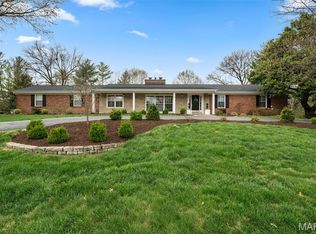 1815 Gray Dr, Saint Louis, MO