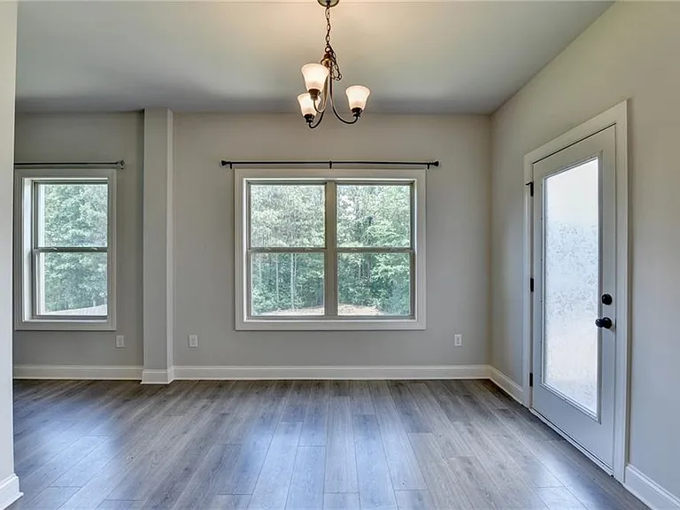 235 Bella Dr — Photo 30