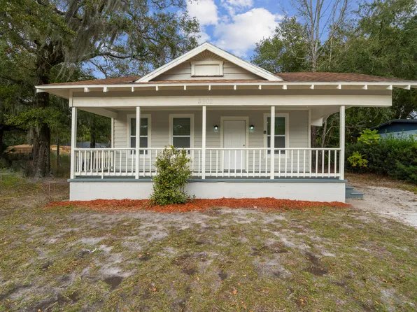 3902 E Hanna Ave, Tampa, FL 33610