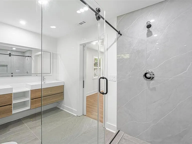 2353 Clarissa Dr NW — Photo 33