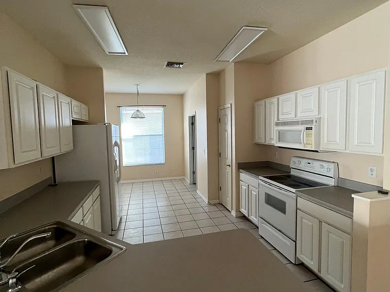 19280 Wood Sage Dr — Photo 17