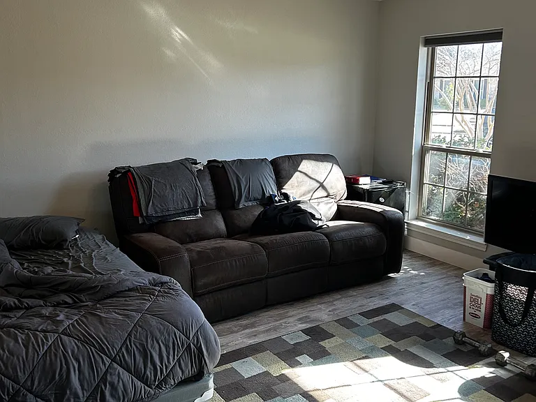 1405 Bogard Ln — Photo 17