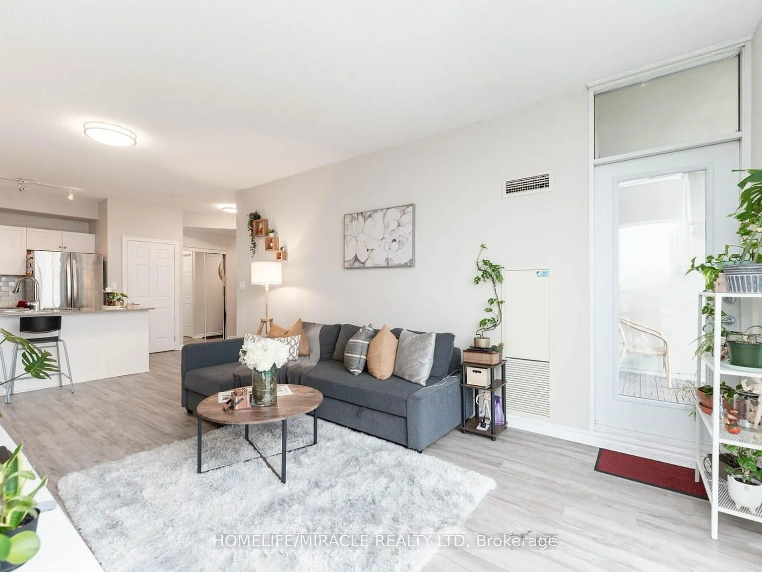 3 bed, $2,999 — Photo 4