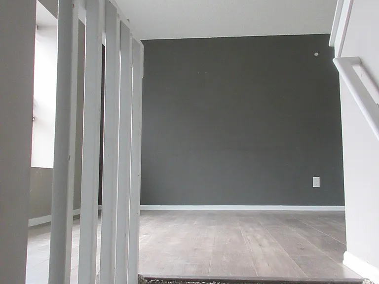 649 Autumn Pl — Photo 7