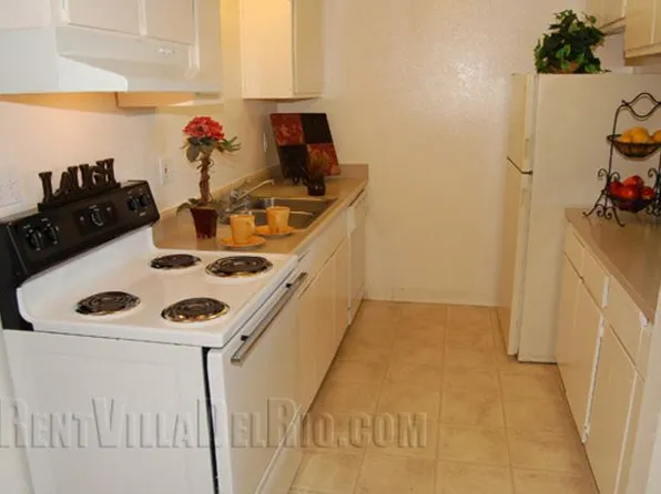 Villa Del Rio, 1961 Howe Ave, Sacramento, CA 95825