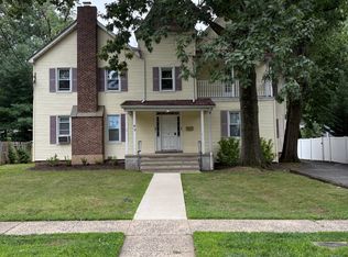 19 Essex Ave #4, Metuchen, NJ 08840