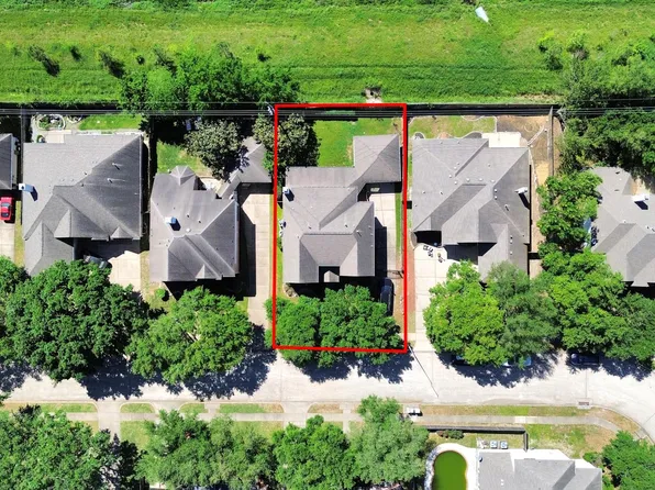 3210 Shadowwalk Dr, Houston, TX 77082