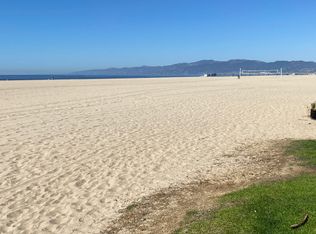 14 Outrigger St #1A, Marina Del Rey, CA 90292