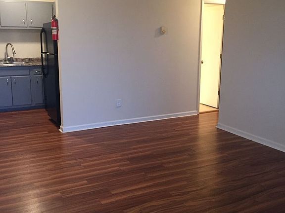 2nd image of 1372 W Ocean View Ave APT 212