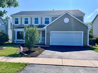 1820 Olde Mill Rd, Plainfield, IL 60586