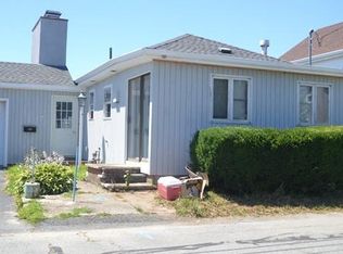 17 Ripley St, Somerset, MA 02725