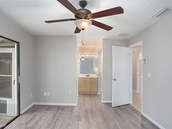 4th image of 1791 Tall Pines Dr