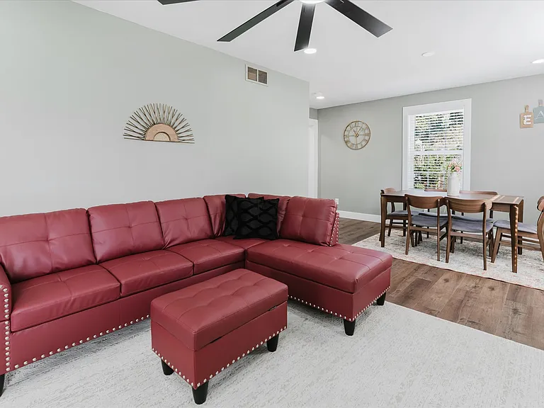 1210 Washtenaw Ave — Photo 6