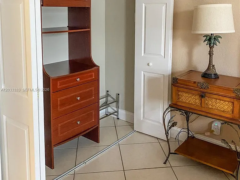 9225 Collins Ave #1206 — Photo 3