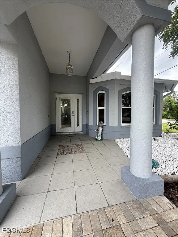3 bed, 2.0 bath, 1674 sqft, $5,000 — Photo 3