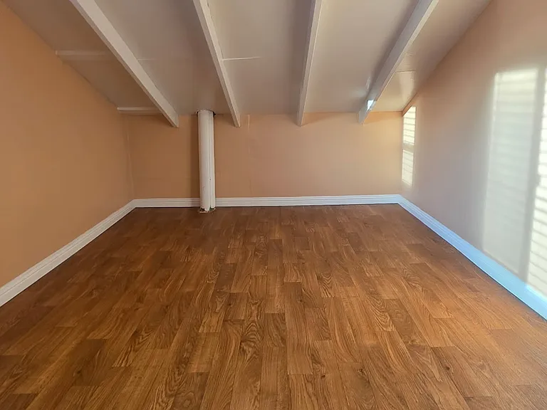 1135 Bennett Ct — Photo 7