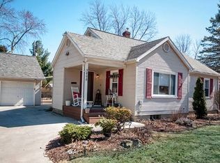 3808 Woodlawn St, Midland, MI