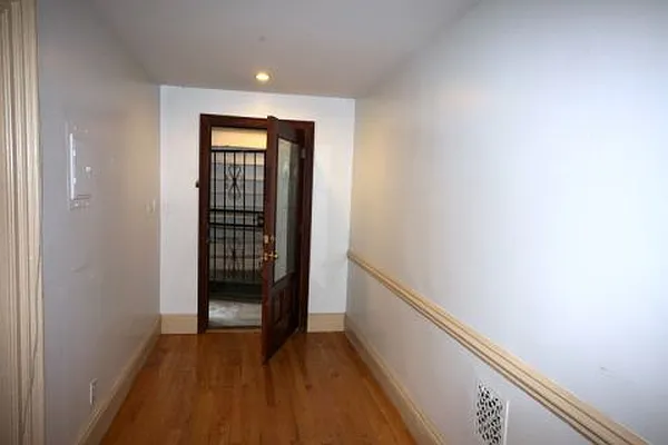 Rented by Alta Real Estate | media 86