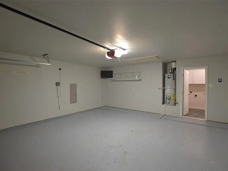 2757 Cascade Cove Dr — Photo 29