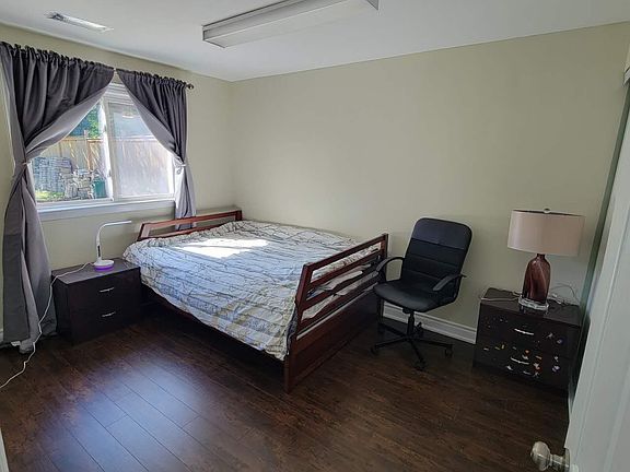 4th image of 17 Linwood Ave