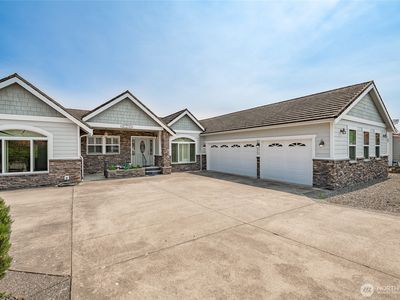 8118 Comox Road, Blaine, WA, 98230