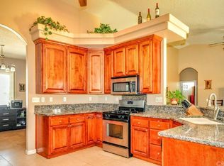 9121 Sunset Rd, Victorville, CA 92392