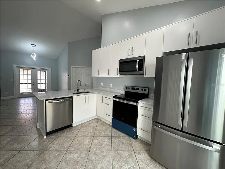 7357 Spring Villas Cir — Photo 9
