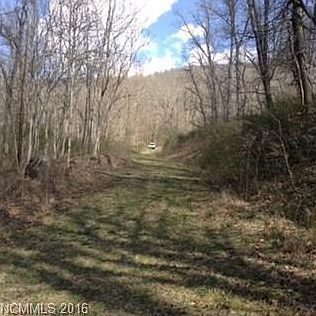 1st image of 345 Birdie Ln