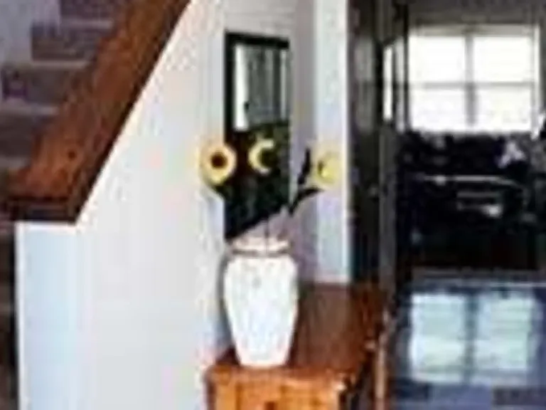 Caravelle Apartments and Townhomes — Photo 5