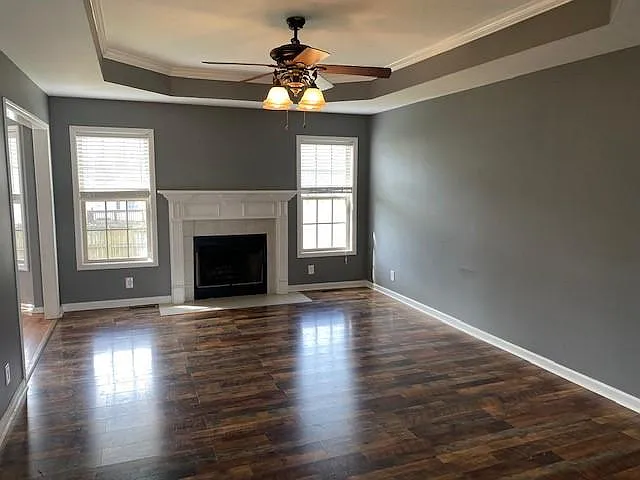 3534 Southwood Dr — Photo 2