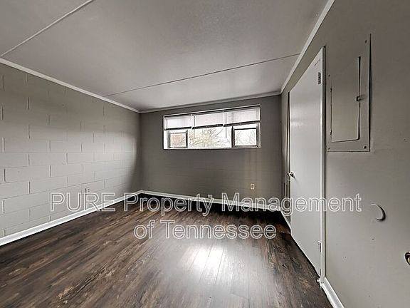 5th image of 2525 Merry Oaks Dr APT 7