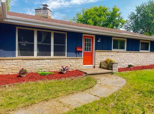 1020 Devonshire Dr, Oshkosh, WI 54902