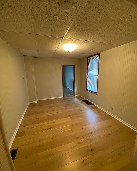 1st image of 4004 Taft Ave
