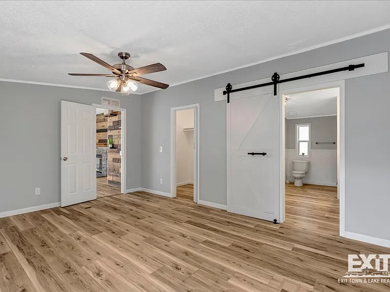 1289 Fleshood Ln — Photo 12