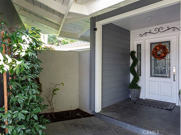 4th image of 2043 N Capella Ct