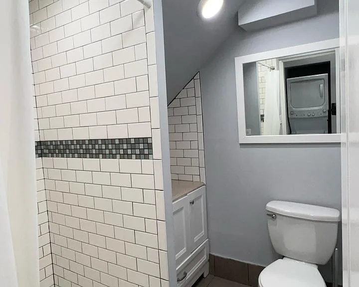 1915 S Loomis St #3 — Photo 6