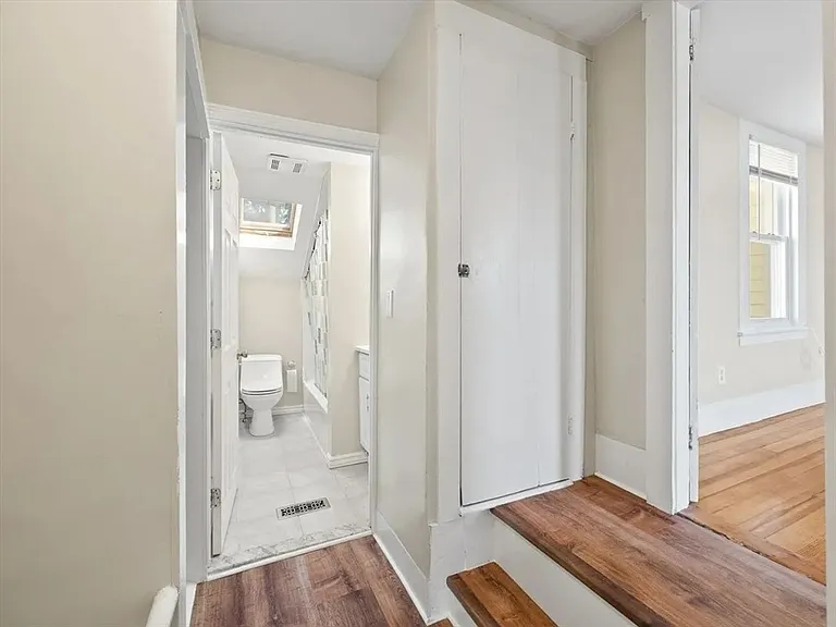27-29 Kilby St — Photo 10