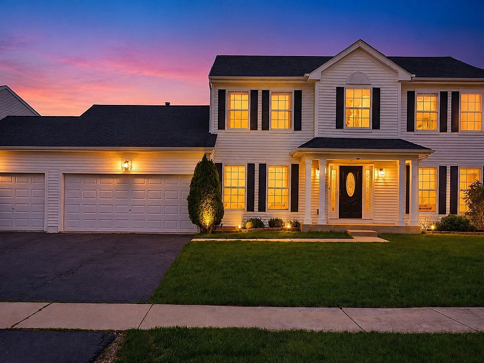 1st image of 5313 Briarfield Ln